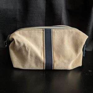 Men's toiletry bag